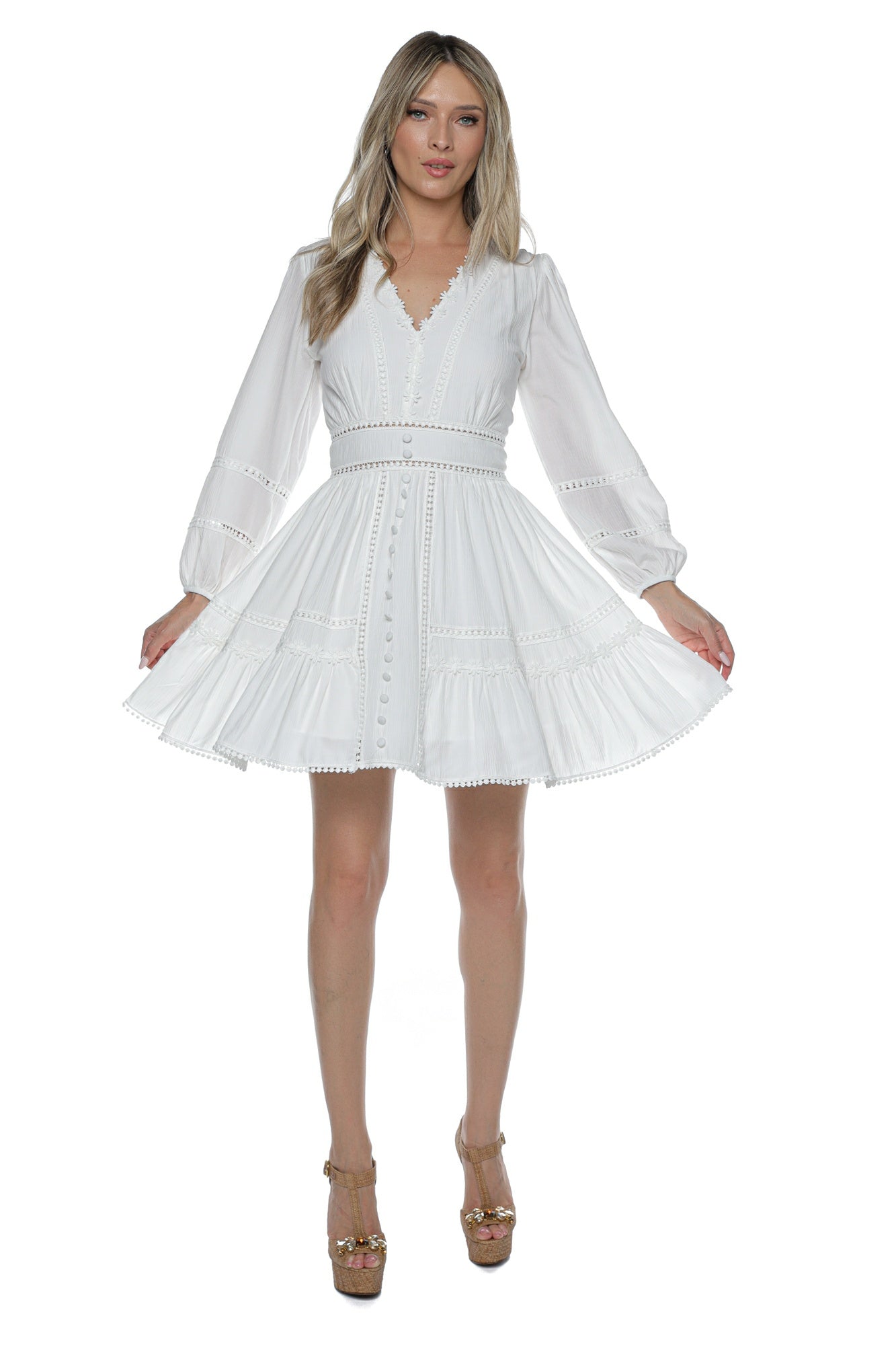 Rochie Boho cu Broderii Florale