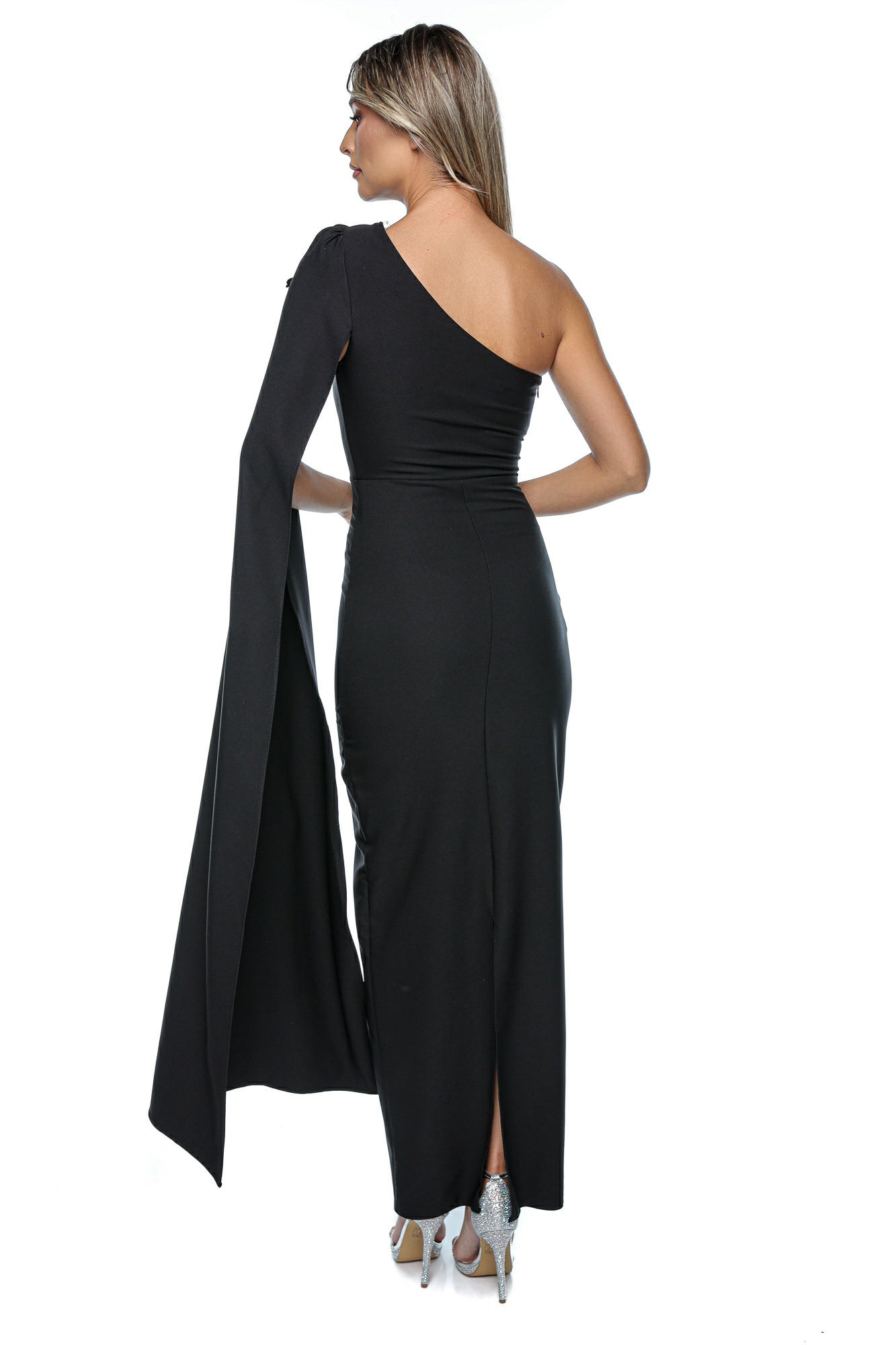 Rochie lunga neagra eleganta cu un umar si aplicatii florale 3D