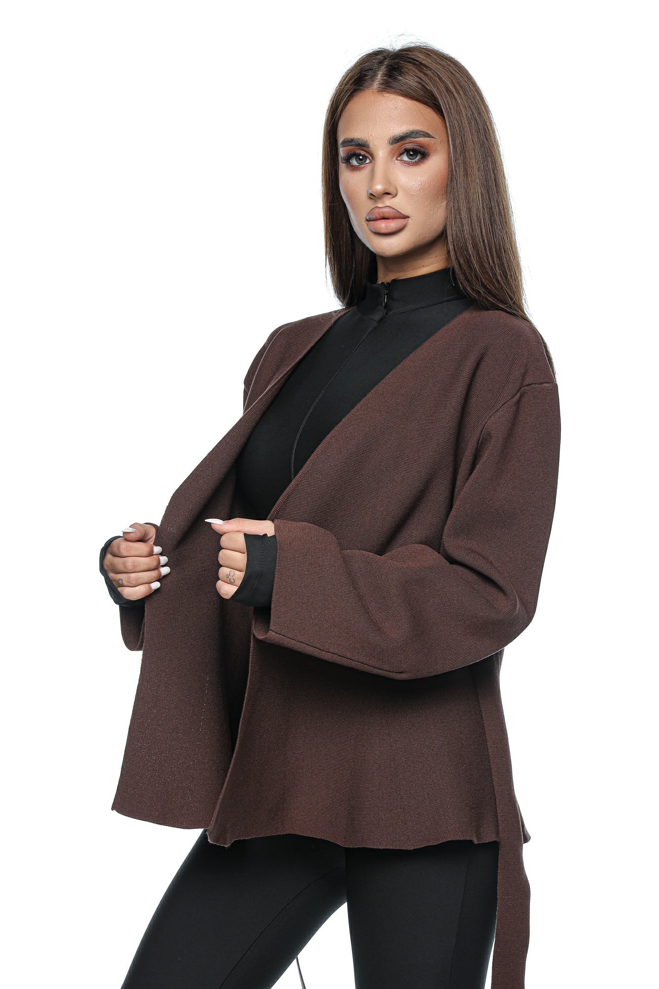 Jacheta dama tricot petrecuta cordon