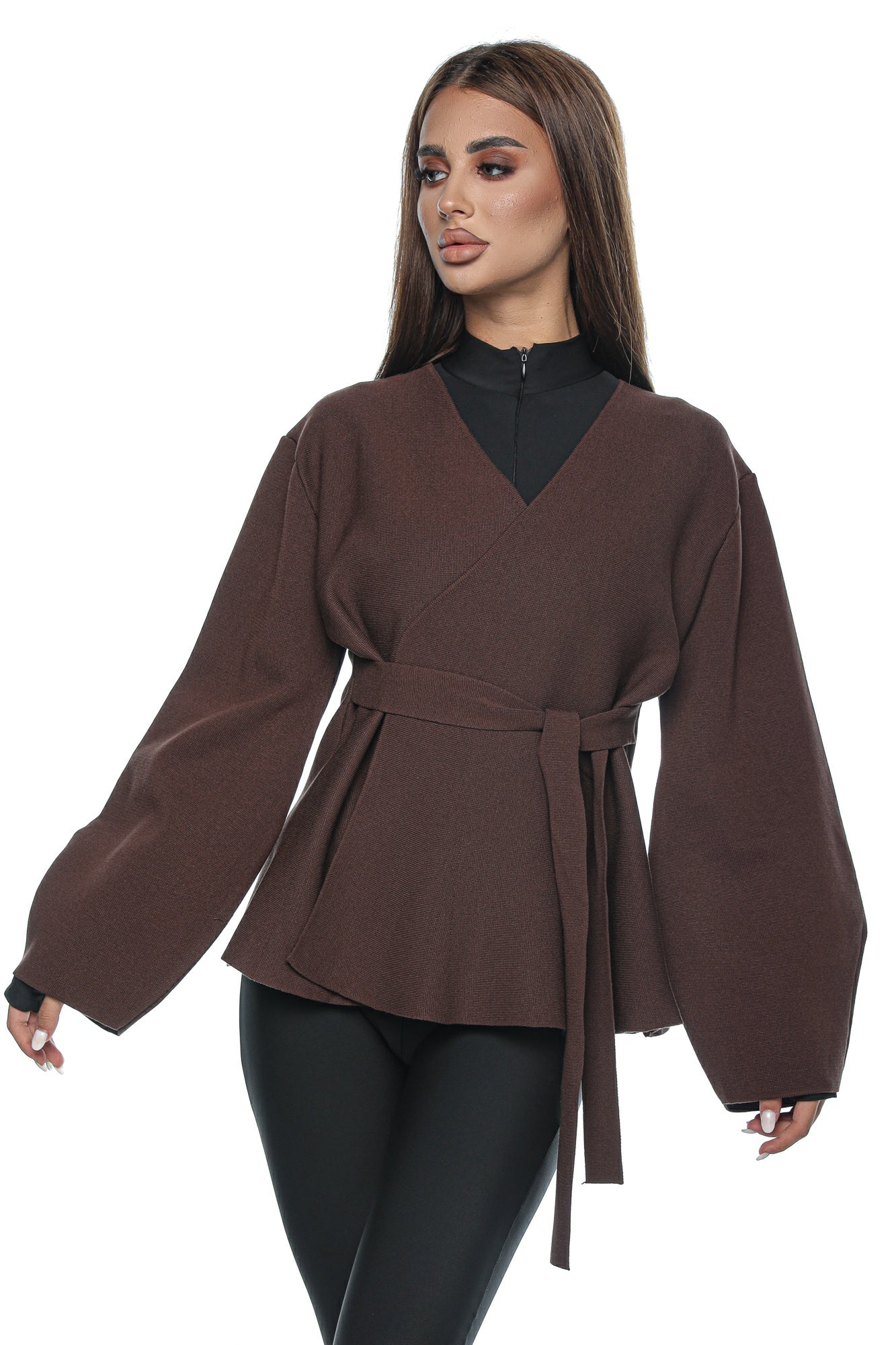 Jacheta dama tricot petrecuta cordon