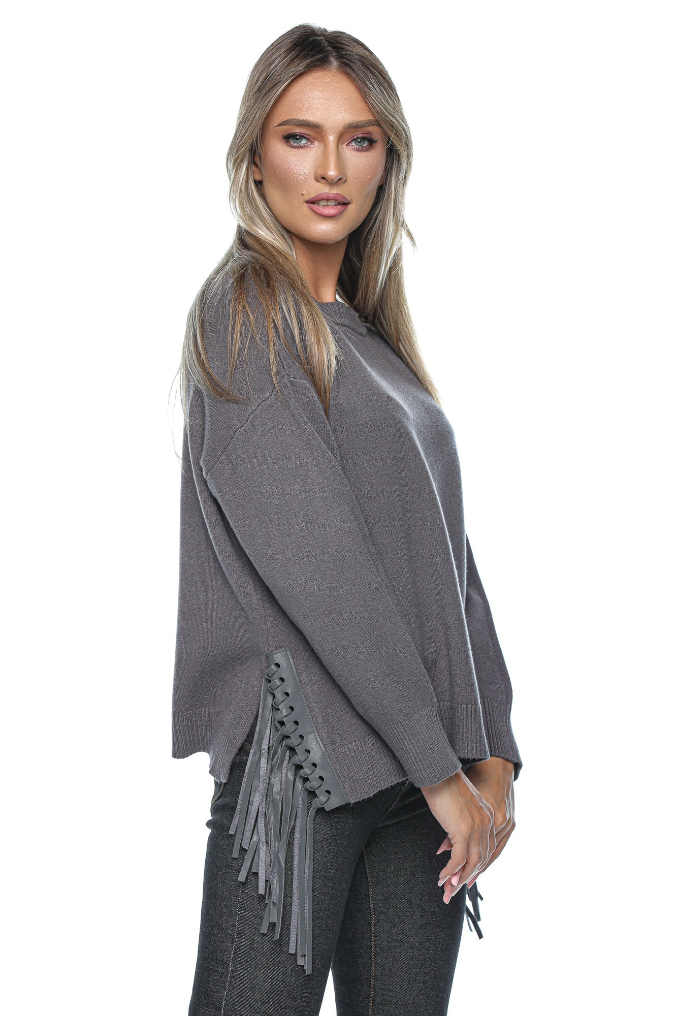 Pulover damă casual cu franjuri din piele eco