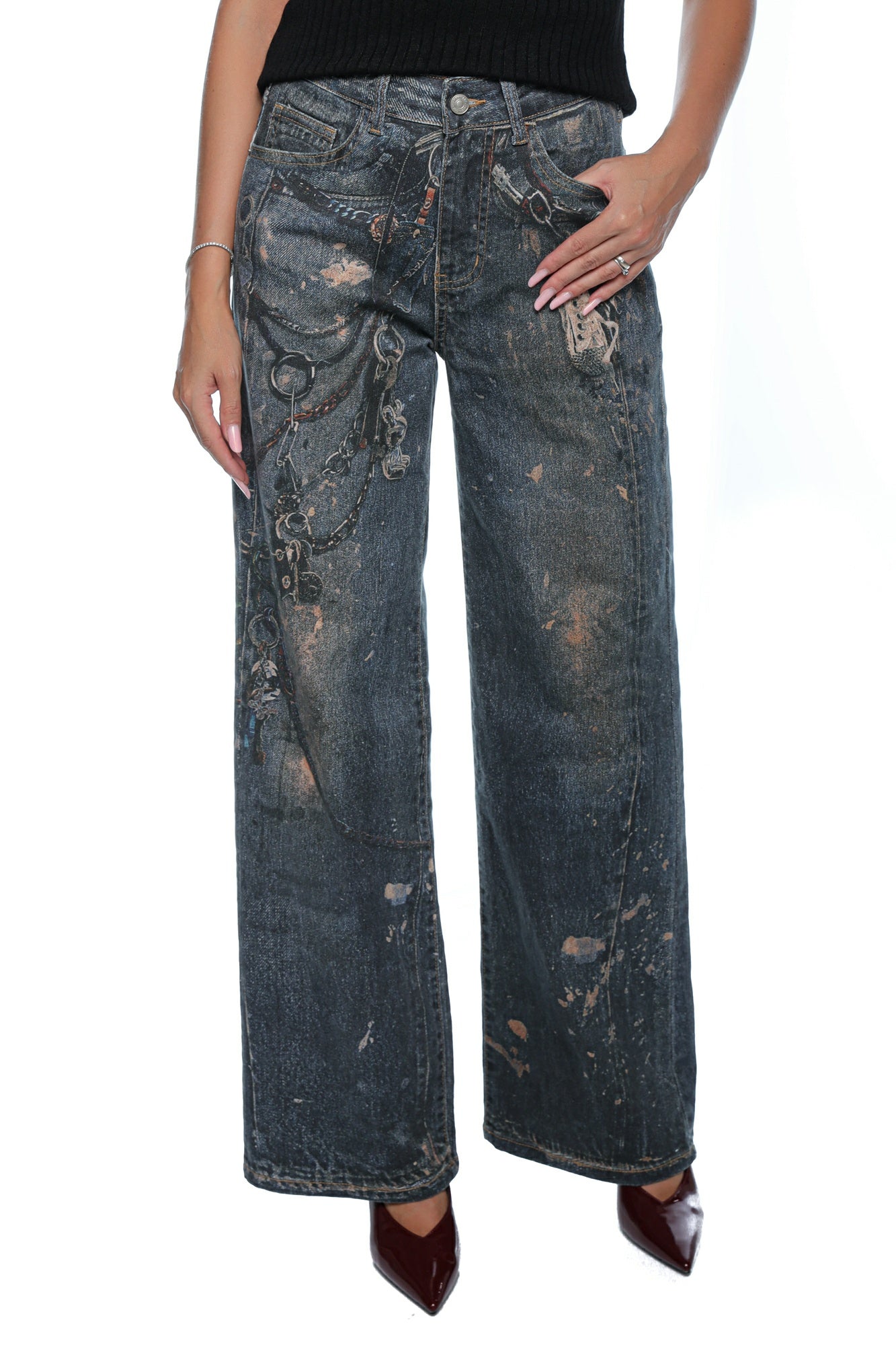 Blugi damă wide leg cu efect uzat și imprimeuri decorative