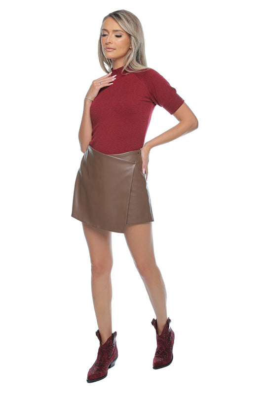 Fusta Pantalon Mini din Imitatie de Piele in colt