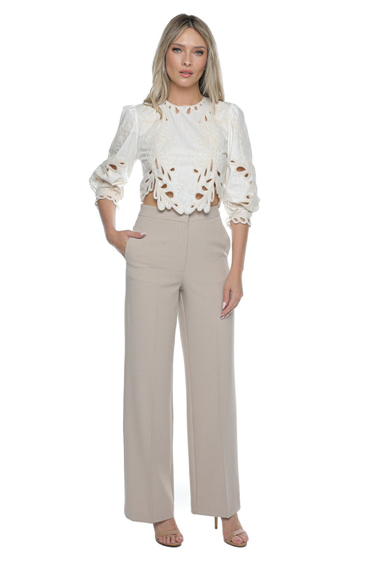 Pantaloni bej eleganți cu croială dreaptă design office chic