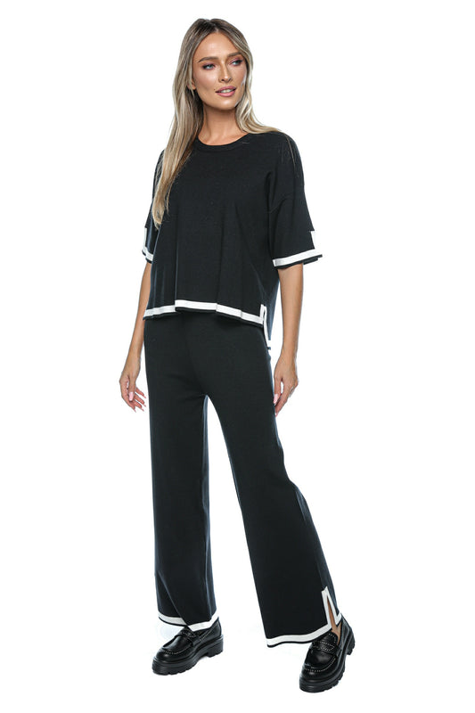 Compleu casual cu bluza si pantaloni largi